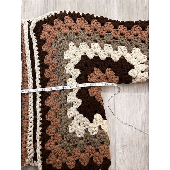 Handmade Crochet Granny Square Cardigan Neutral Brown - Picture 4 of 9